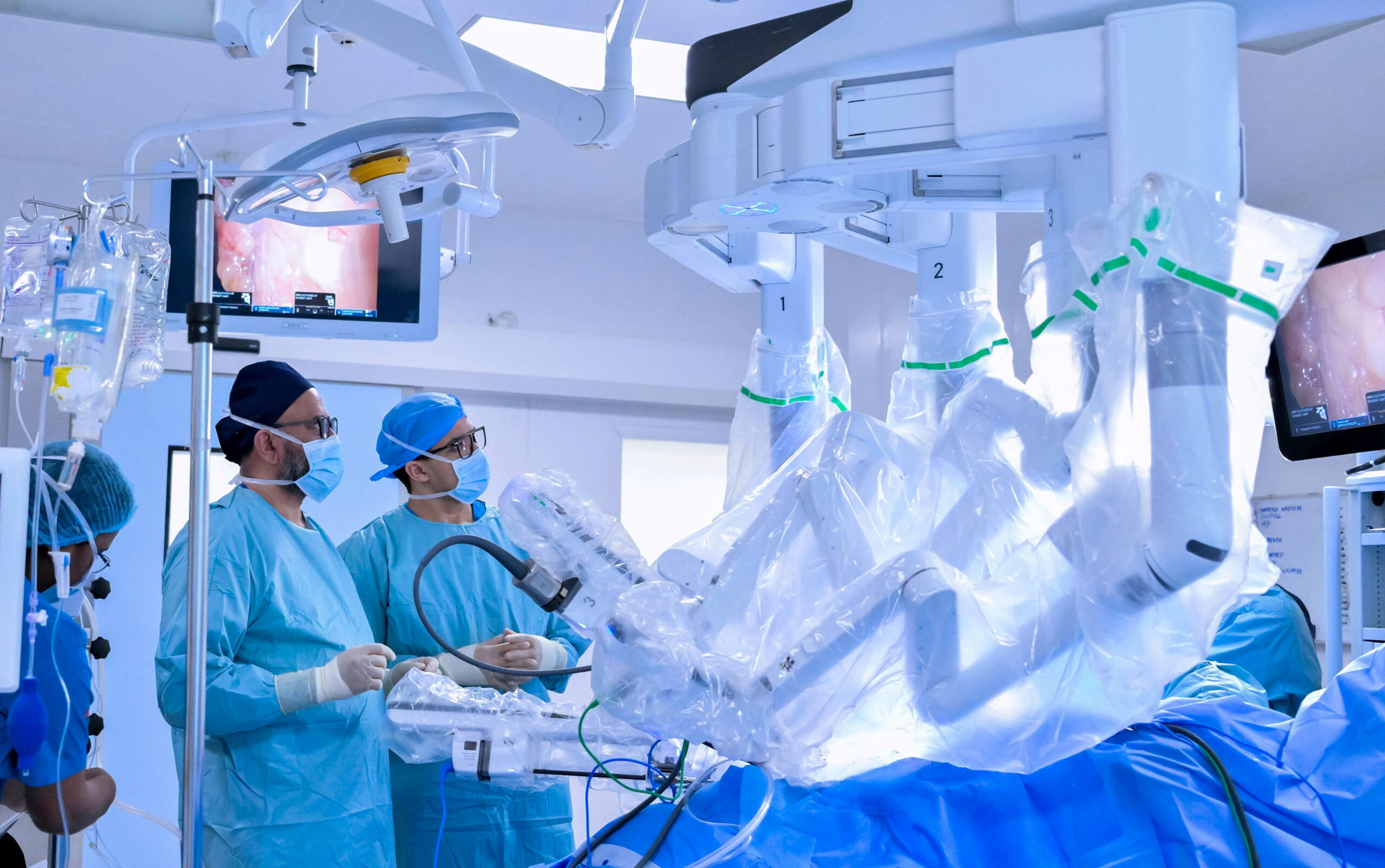 First Uniportal Robotic Lobectomy Performed on 37‑Year‑Old Stage One Lung Cancer Patient